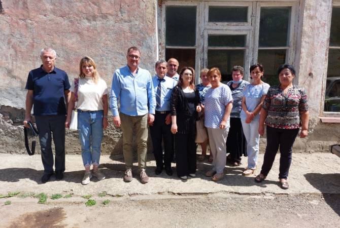 Ռուս կամավորները կմեկնեն Սյունիքի սահմանամերձ գյուղեր՝ դասավանդելու

