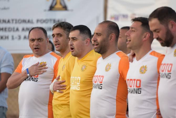 Армянские журналисты в Литве примут участие в футбольном турнире