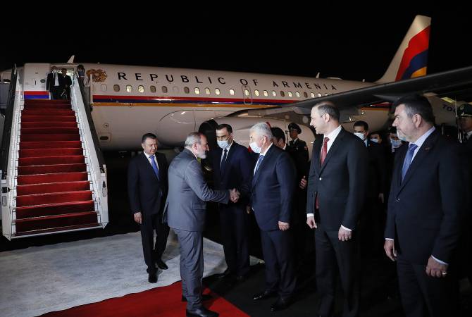 PM Pashinyan arrives in Tajikistan on a working visit