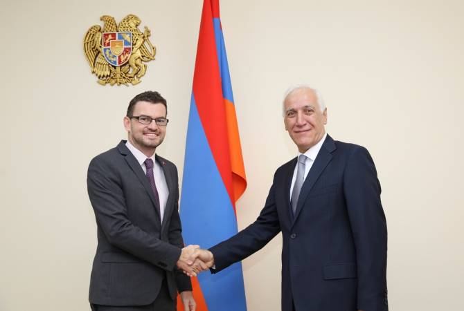 UK Ambassador sees opportunities for cooperation with Armenia in the field of science and 
technology