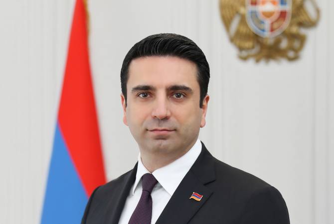 Независимость была и есть наш выбор: поздравительное послание председателя НС 
Республики Армения

