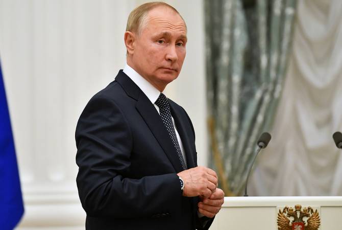 В Кремле затруднились сказать, когда Путин выйдет из самоизоляции