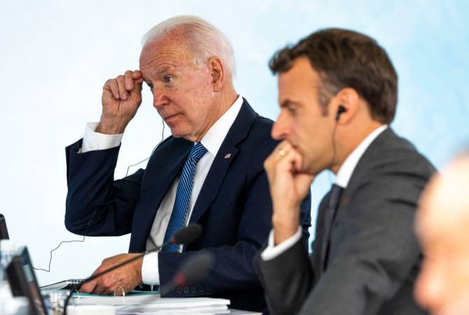 Macron ve Biden, "denizaltı krizini" telefonda görüştü

