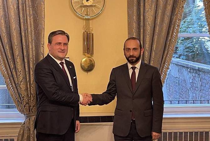 Armenian, Serbian FMs discuss current situation caused by Azerbaijani aggression against 
Artsakh