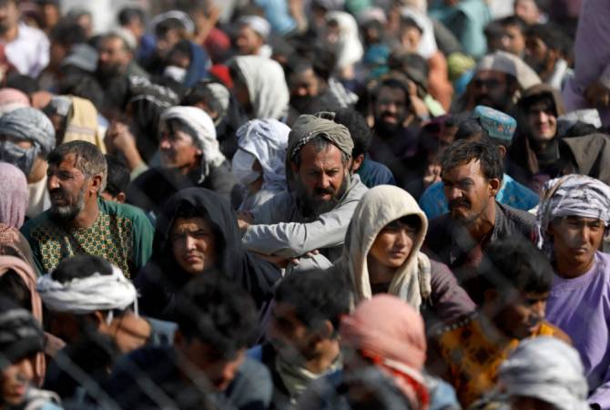 ԱՄՆ -ի մոտ 100 քաղաքացի սպասում է Աֆղանստանը լքելուն