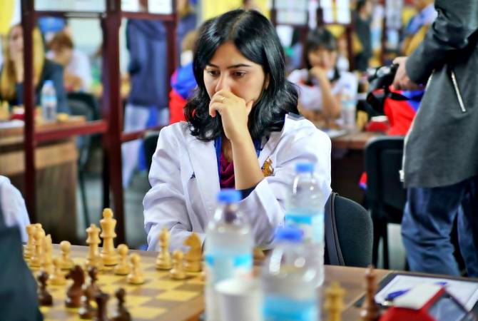 Женская сборная Армении по шахматам в Испании одержала победу
