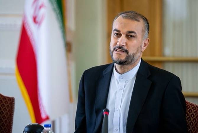 Иран не может мириться с геополитическими и пограничными изменениями в 
регионе. Министр ИД  Ирана