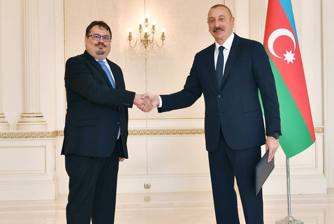 Azerbaycan'daki AB misyonunun yeni başkanı ile yaptığı görüşmede Aliyev Ermenistan ile ilişkiler 
hakkında da konuştu