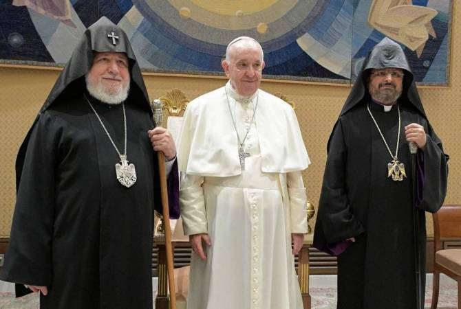 Catholicos of All Armenians meets with Pope Francis, emphasizes POWs issue