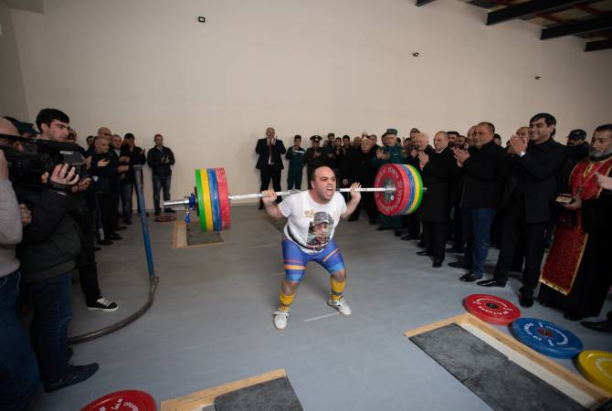 Зорик Погосян установил мировой рекорд, побив рекорд турецкого спортсмена