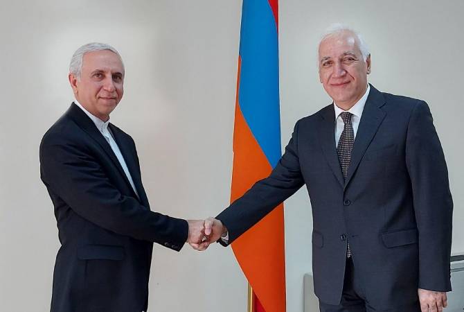 Le ministre arménien des hautes technologies et l'ambassadeur iranien discutent des opportunités d'expansion de la coopération