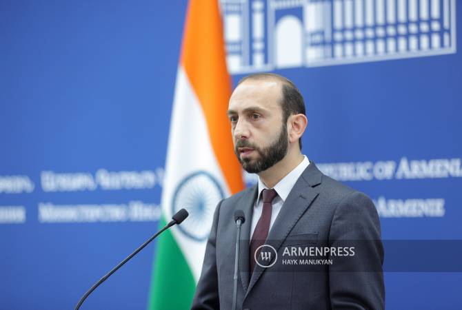Ararat Mirzoyan: Eşbaşkanlar ile insani sorunları çözmek için anlaşmaya vardık

