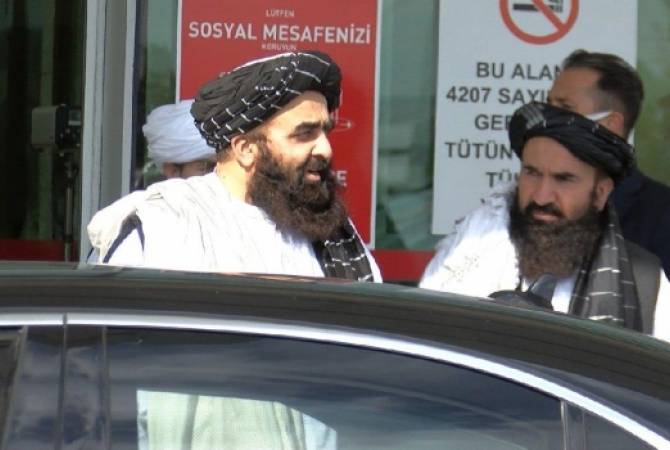 Taliban heyeti VIP’den geçti, Türkiye’ye gitti