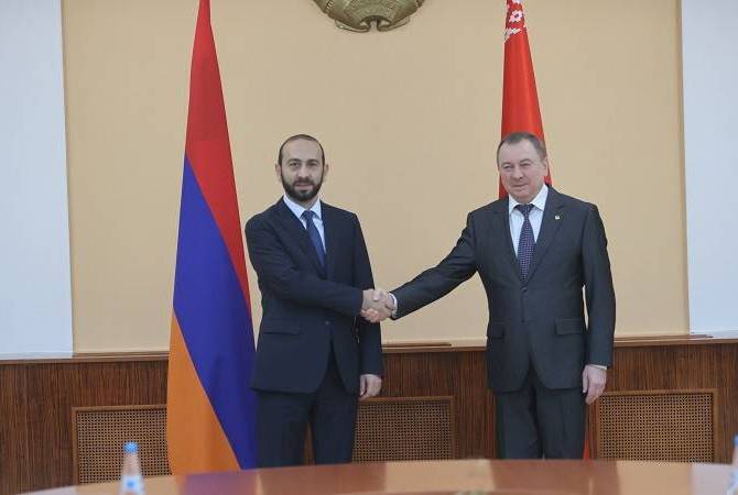 Armenian, Belarusian FMs discuss regional security during meeting in Minsk