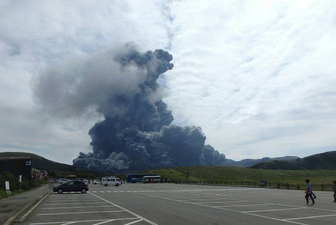 В Японии произошло извержение вулкана Асо

