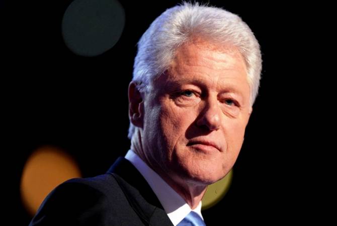 Экс-президент США Клинтон сообщил об отличном самочувствии после выписки из 
больницы