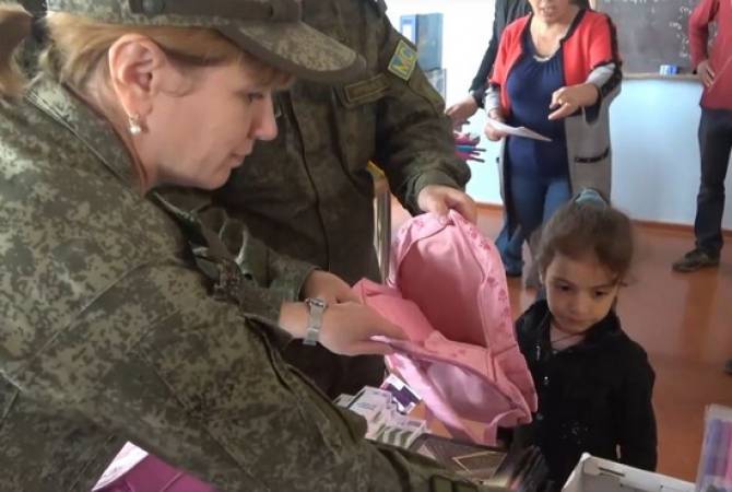 Russian peacekeepers, philanthropists deliver 1.2 tons of humanitarian aid to residents of 
Nagorno Karabakh