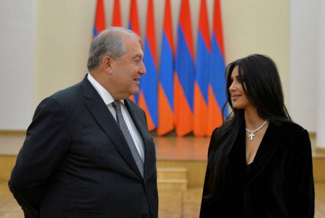 Ким Кардашян празднует День рождения: президент Армении поздравил телезвезду

