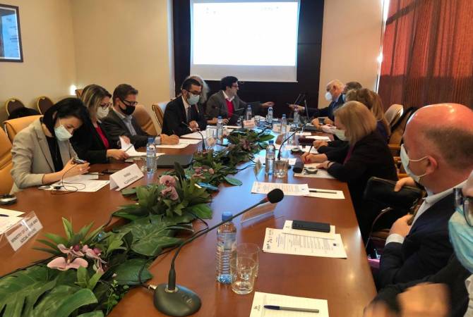 Обсуждается вопрос членства Армении в европейской миграционной сети в статусе 
наблюдателя

