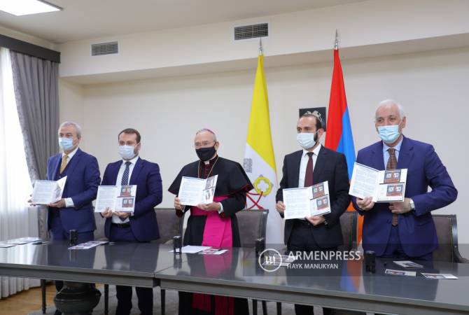 Souvenir sheets with postage stamps dedicated to Papal visits to Armenia put into circulation 