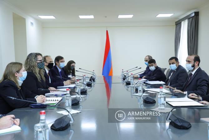 Armenian FM, US Deputy Assistant Secretary of State stress need for comprehensive settlement 
of NK conflict