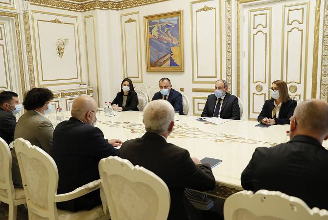 Le Premier ministre Pashinyan a reçu le président de la Cour constitutionnelle de Géorgie
