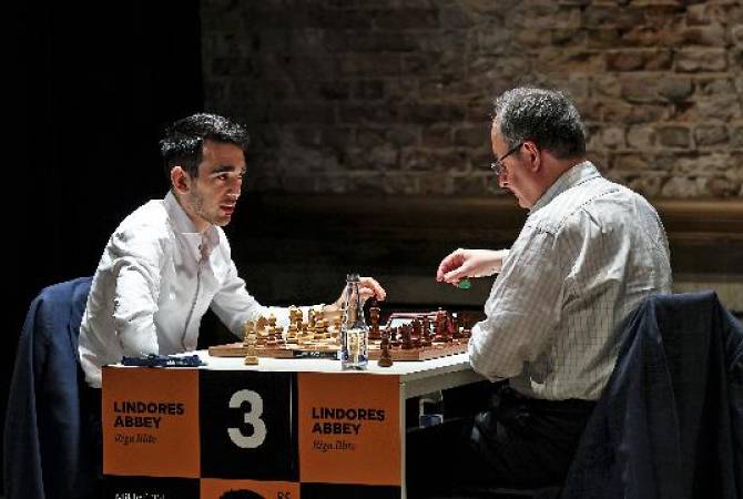 В блиц-турнире, посвященном 85-летию Михаила Таля, участвовали и армянские 
гроссмейстеры


