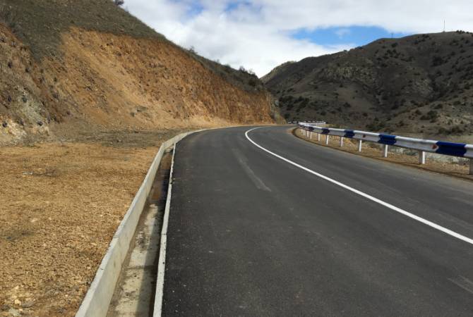 Stepanakert-Berdzor interstate road closed on both sides: negotiations underway with 
Azerbaijani side