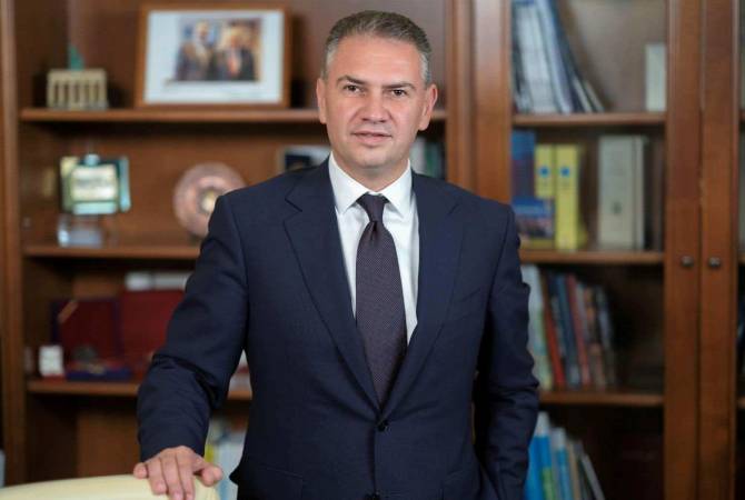 Альтернативы мирному урегулированию нагорно-карабахского конфликта нет. Румынский 
депутат 