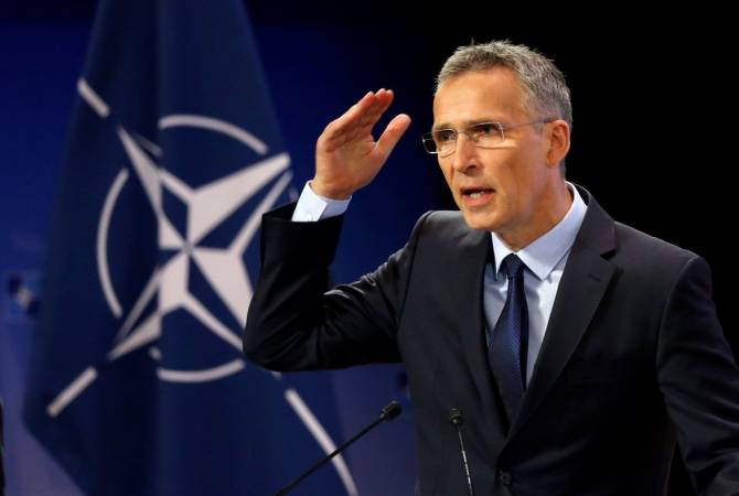 НАТО обещает РФ политические и экономические последствия в случае агрессии против 
Украины

