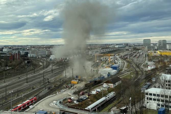 Четыре человека пострадали в результате взрыва недалеко от станции в Мюнхене: Bild

