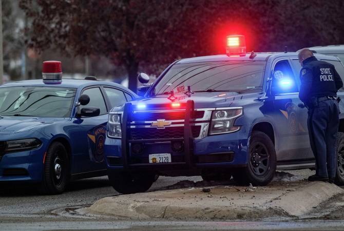 В Теннесси один человек погиб в перестрелке в школе