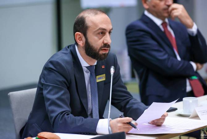 Ararat Mirzoyan, KGAÖ üye devletlerinin bakanlar düzeyindeki çalışma toplantısına katıldı