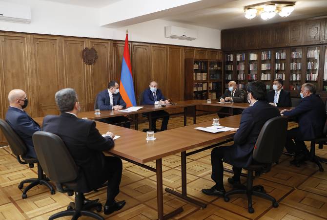 Le Premier ministre Pashinyan a visité la Cour constitutionnelle