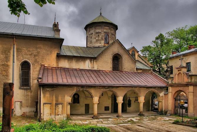 Армянский собор— среди самых популярных среди туристов религиозных сооружений 
Львова 