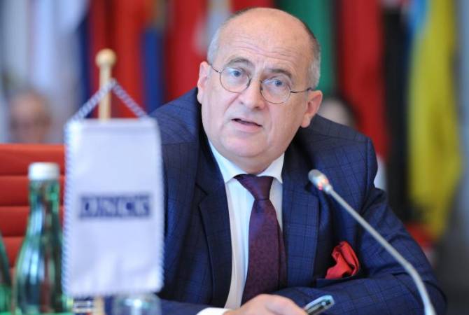 La présidence polonaise de l'OSCE réitère son plein soutien aux coprésidents du Groupe de 
Minsk  