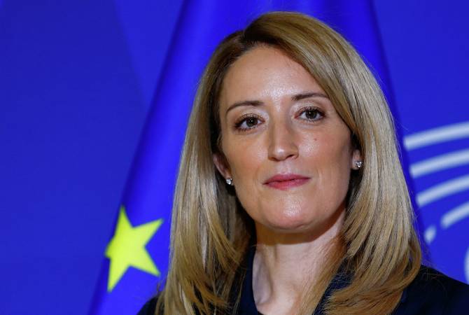 Депутата от Мальты Роберту Метсол избрали спикером Европарламента
