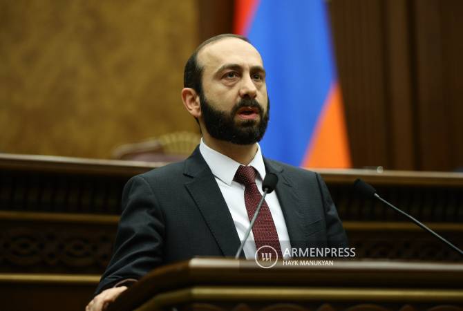 وزير خارجية أرمينيا يؤكد مرة أخرى بالبرلمان أنه لم تكن هناك شروط من الجانبين الأرمني والتركي بأول 
اجتماع لممثلي البلدين