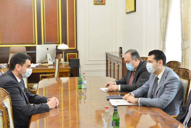 Вице-премьер Амбарцум Матевосян обсудил с мэром Еревана программы развития 
столицы