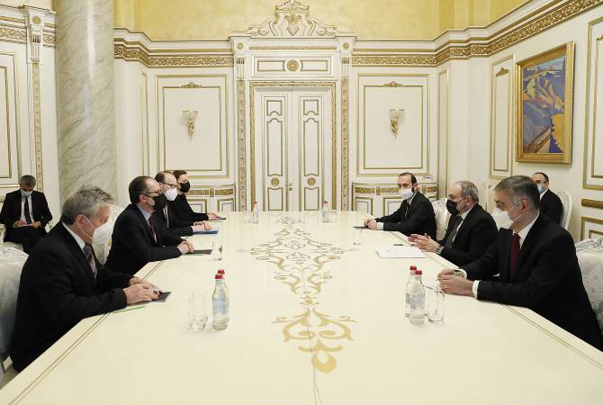 Премьер-министр Никол Пашинян принял главу МИД Австрии Александра Шалленберга
