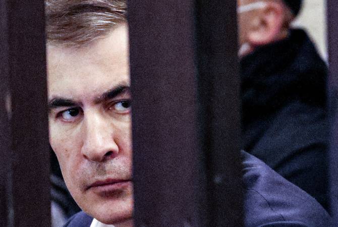 Михаил Саакашвили объявил бессрочную голодовку
