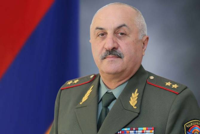 نائب رئيس الأركان العامة للقوات المسلحة الأرمينية الفريق كامو كوتشونتس سيكون رئيس الأركان العامة 
بالإنابة               