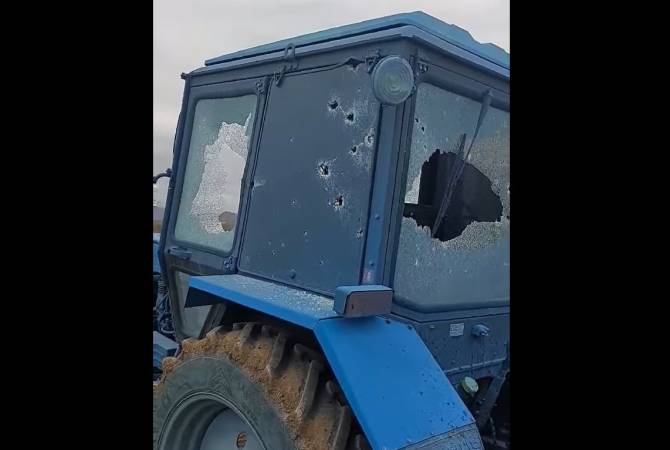 Les forces armées azéries tirent sur des machines agricoles garées au village de Nakhitchevanik 
en Artsakh 