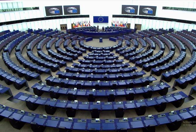 Le Parlement européen a adopté une résolution condamnant la destruction du patrimoine 
culturel au Haut-Karabagh