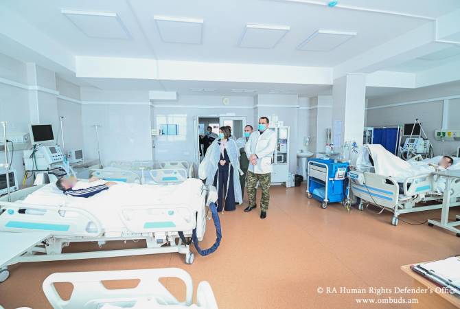 Омбудсмен Армении посетила Центральный клинический военный госпиталь МО


