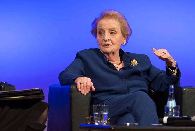 Madeleine Albright, first female US secretary of state, dies