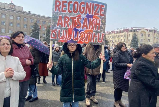Residents in Stepanakert ask international community to prevent Azerbaijani aggression 