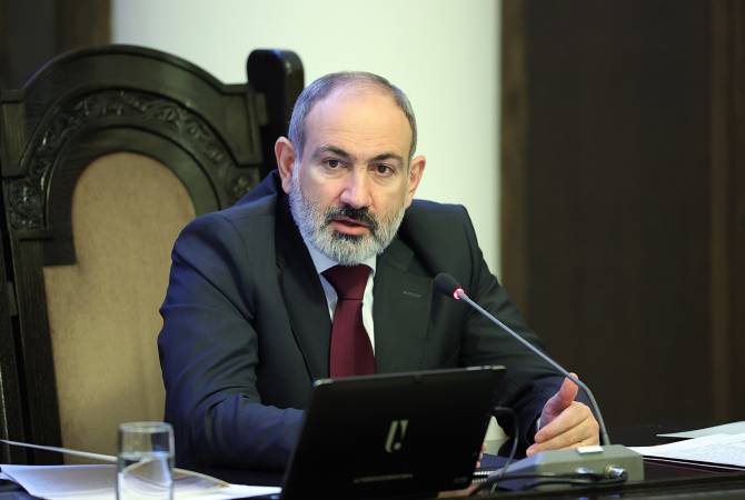 باشينيان يطرح في الجلسة الحكومية القضايا المبدئية التي يجب أن تخضع للمفاوضات مع أذربيجان 