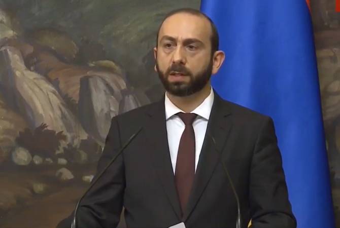 يواصل المجتمع الدولي رؤية تسوية نزاع آرتساخ في إطار الرؤساء المشاركين لمجموعة مينسك-وزير 
خارجية أرمينيا-