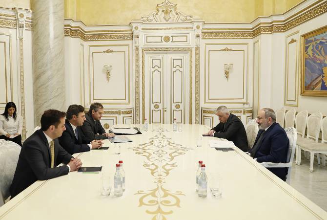 Премьер-министр Армении принял исполнительного директора компании «Корпорасион 
Америка аэропорты»

